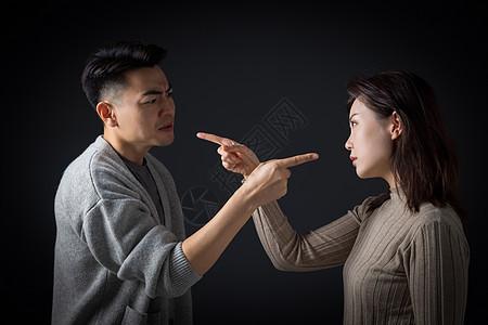 70岁老母背叛家门二十年隐秘，真相曝光瞬间震惊全家！李大爷今年已70岁，平日