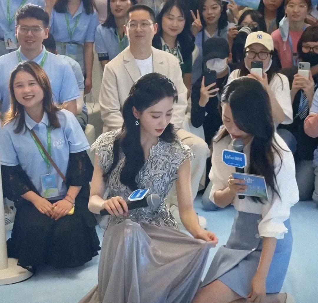刘诗诗，登上热搜！5月13日，演员刘诗诗上了热搜，这一次，不是有了新作品，而是