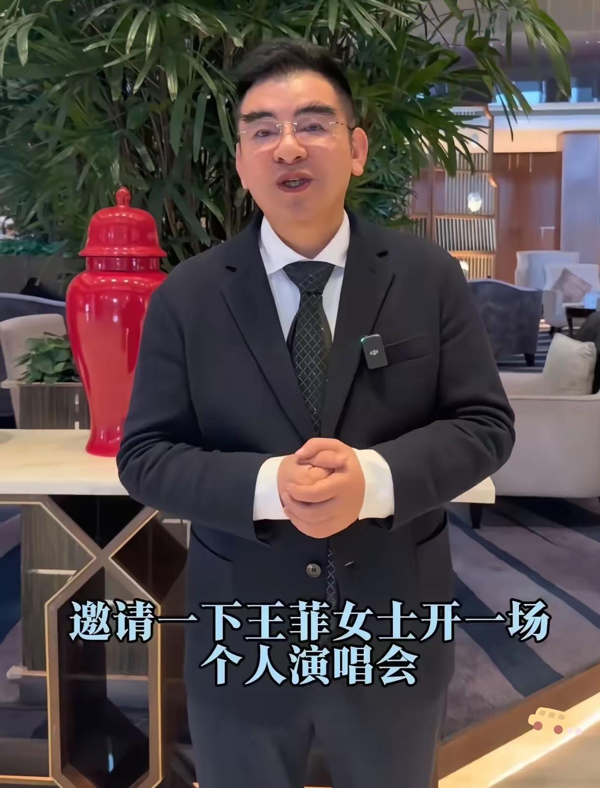 陈光标对李亚鹏说，他可以给北京嫣然医院捐款1300万；也可以买下医院，一次性付清