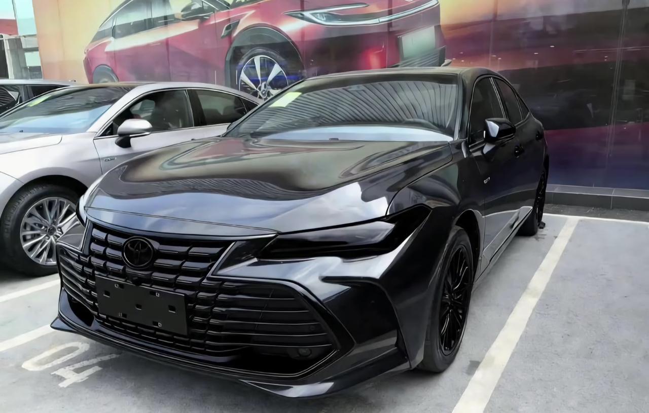 🏮✨说白了，和老款比，新款亚洲龙星耀版还是那个调性：不冒进，不花哨，不求惊艳