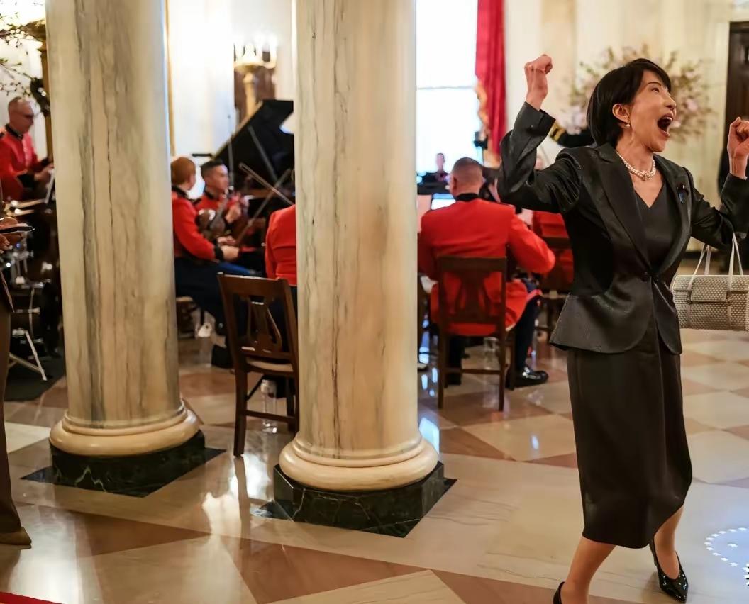 有时候看到一些领导人的形象展现，真会让人忍不住感慨“不敢相信这就是一个领导人的形