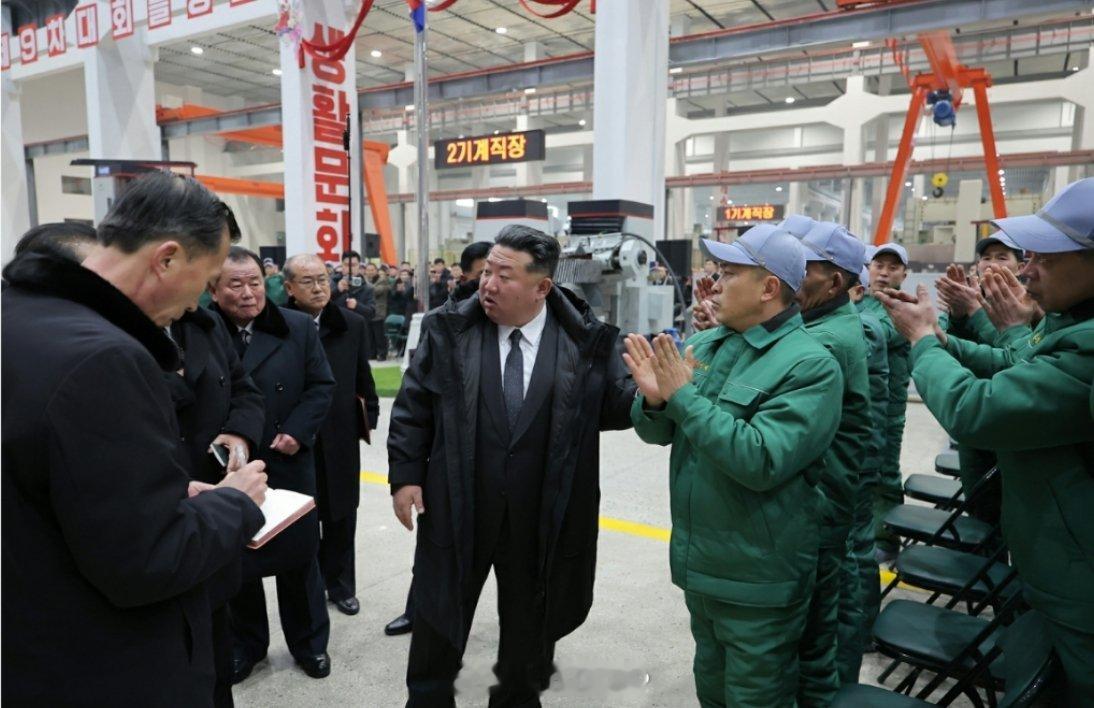 金正恩解除一名内阁副总理职务朝中社：金正恩罢免内阁副总理杨胜虎据朝中社报道，金正