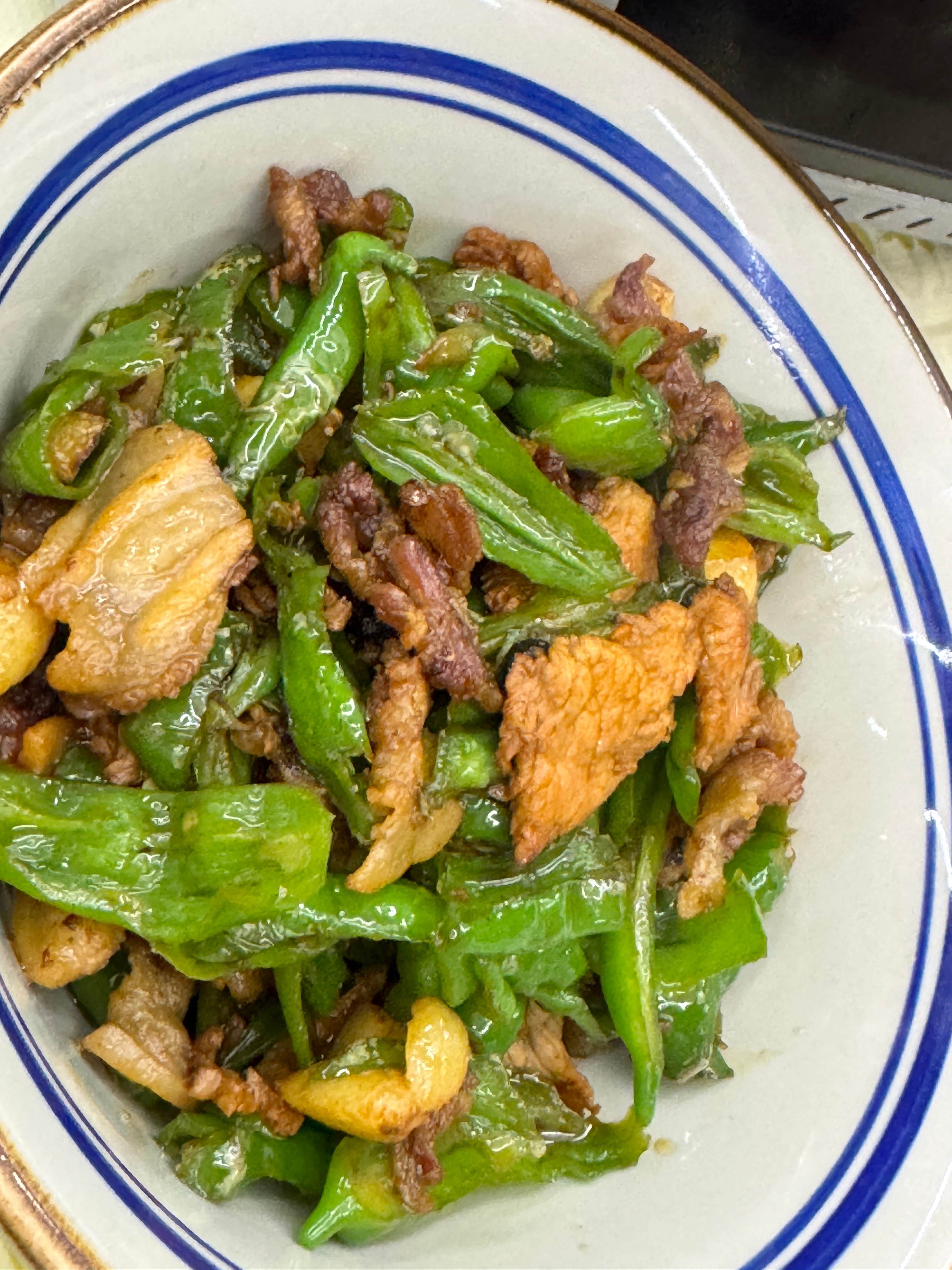 吃舒服了😌……