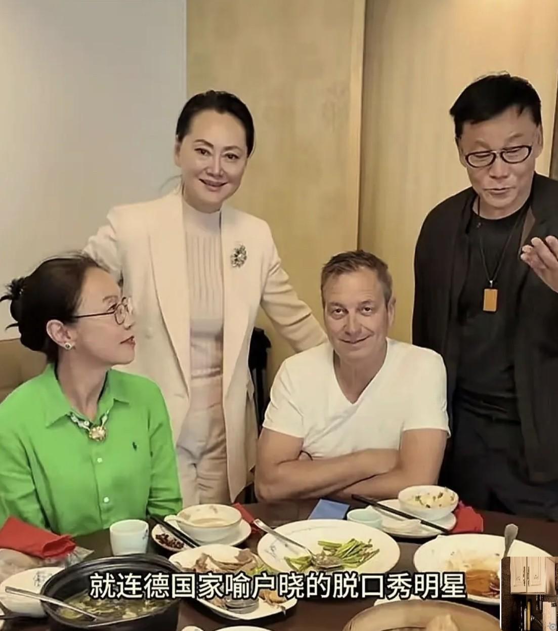 既然都读北大、人大了，也就不要再纠结专业了。社会学系毕业的崽，照样可以娶到白月