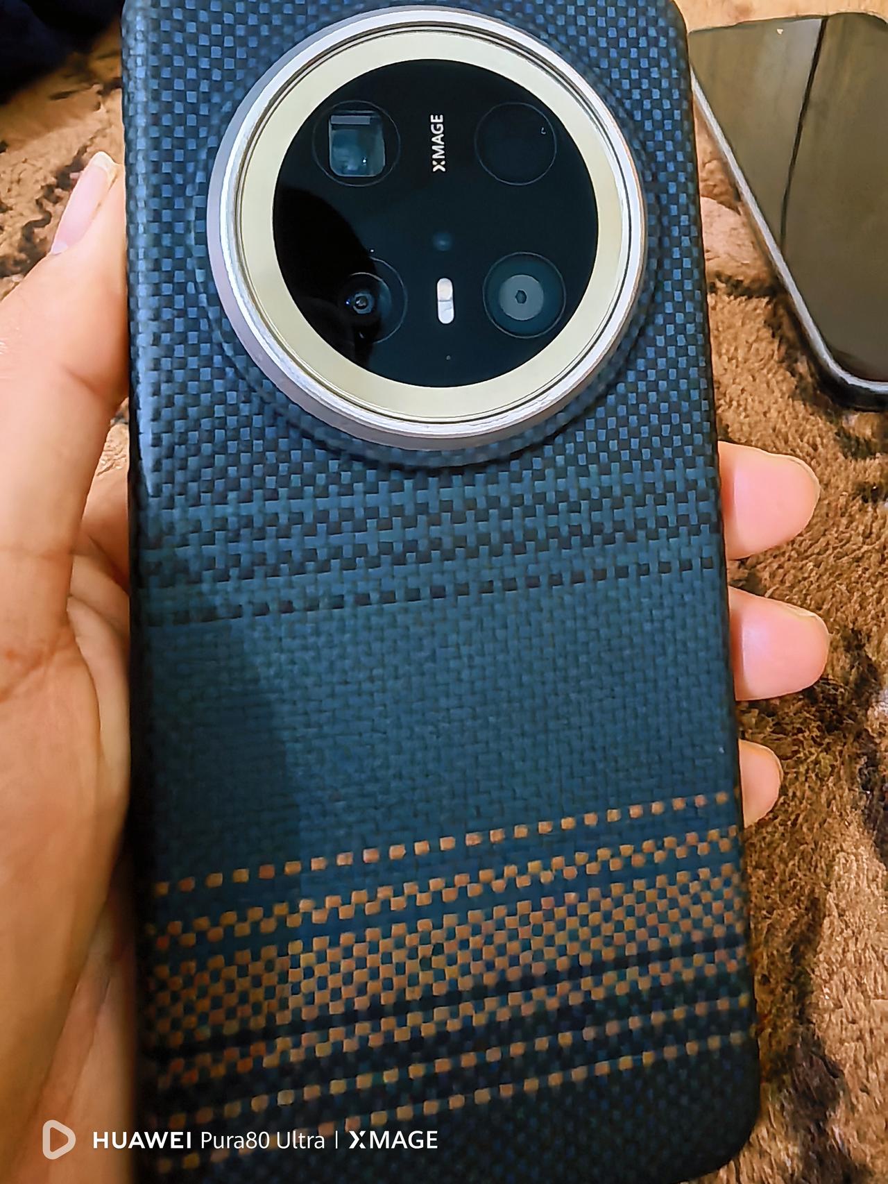 我发现一些华系博主很自大，很自以为是，我一个华为的忠实用户，我都讨厌，他们，说华