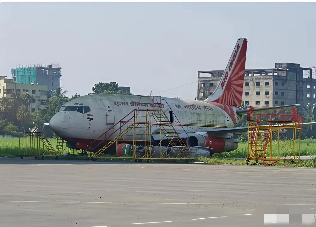 印度“失踪”13年飞机被找回，管理混乱笑翻众人家人们，印度这操作真是笑掉大
