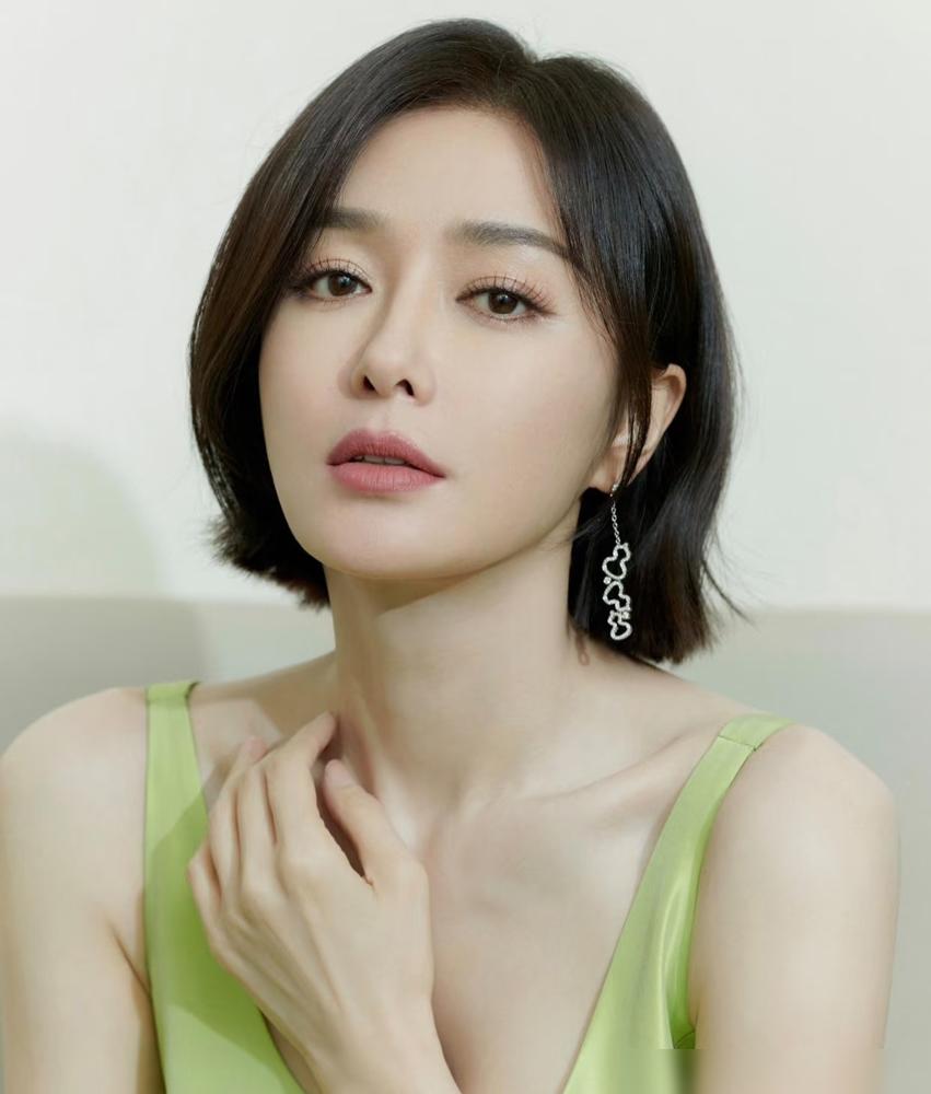 我有种强烈的预感秦岚和魏大勋这对大概率是结不了婚了不是因为秦岚46岁了，也不