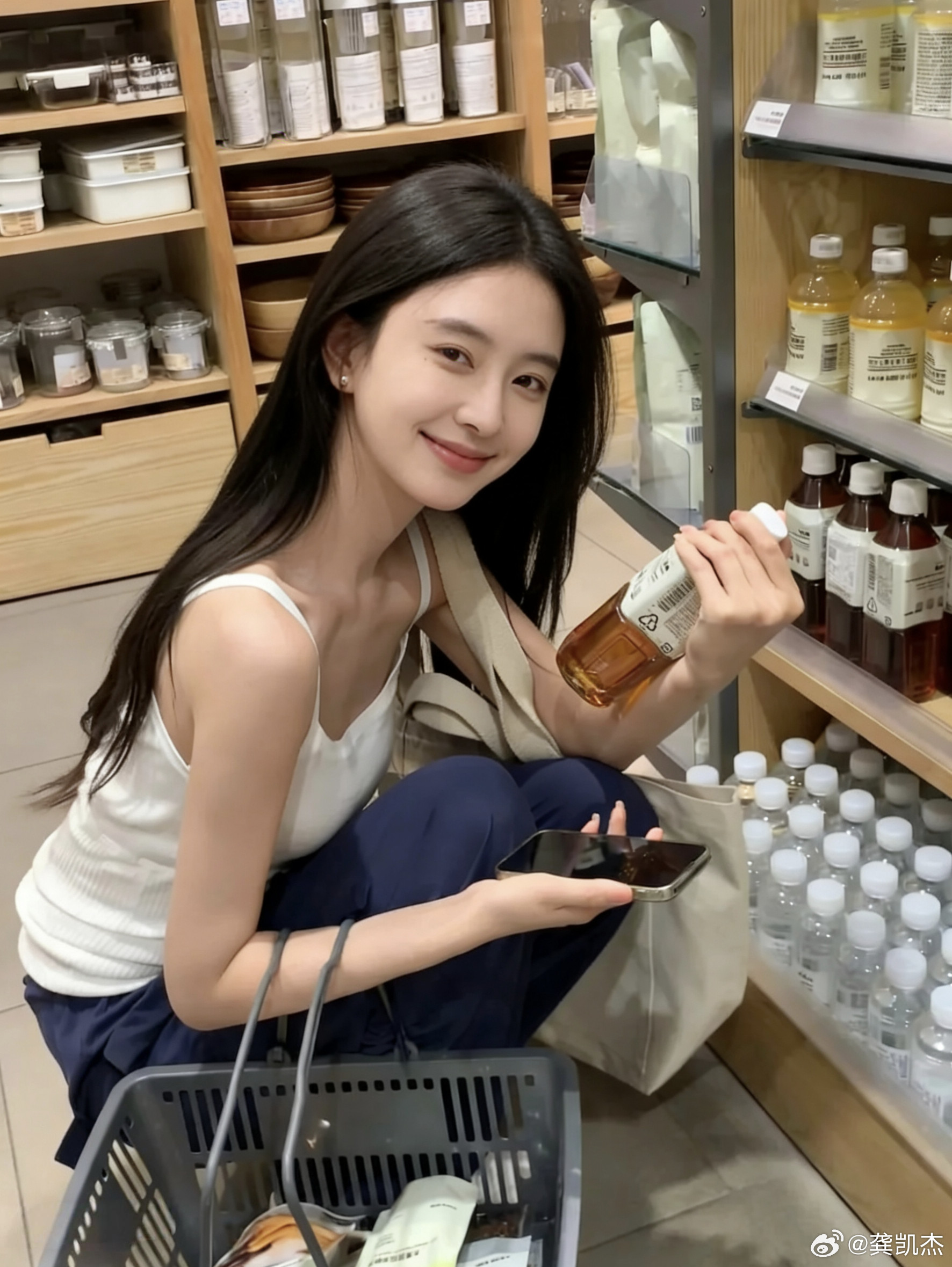 你觉得她的身材，发型，五官，哪个得分最高？