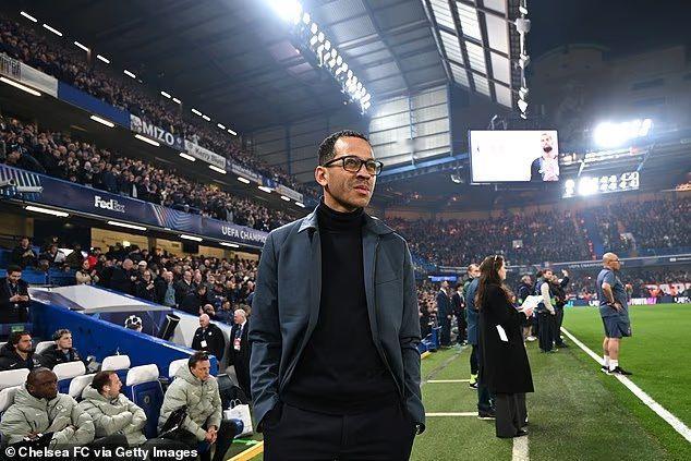 跟队：切尔西放弃塞内西/拉蒙；只有彻底崩盘罗西尼尔才离职每日邮报著名记者Kier