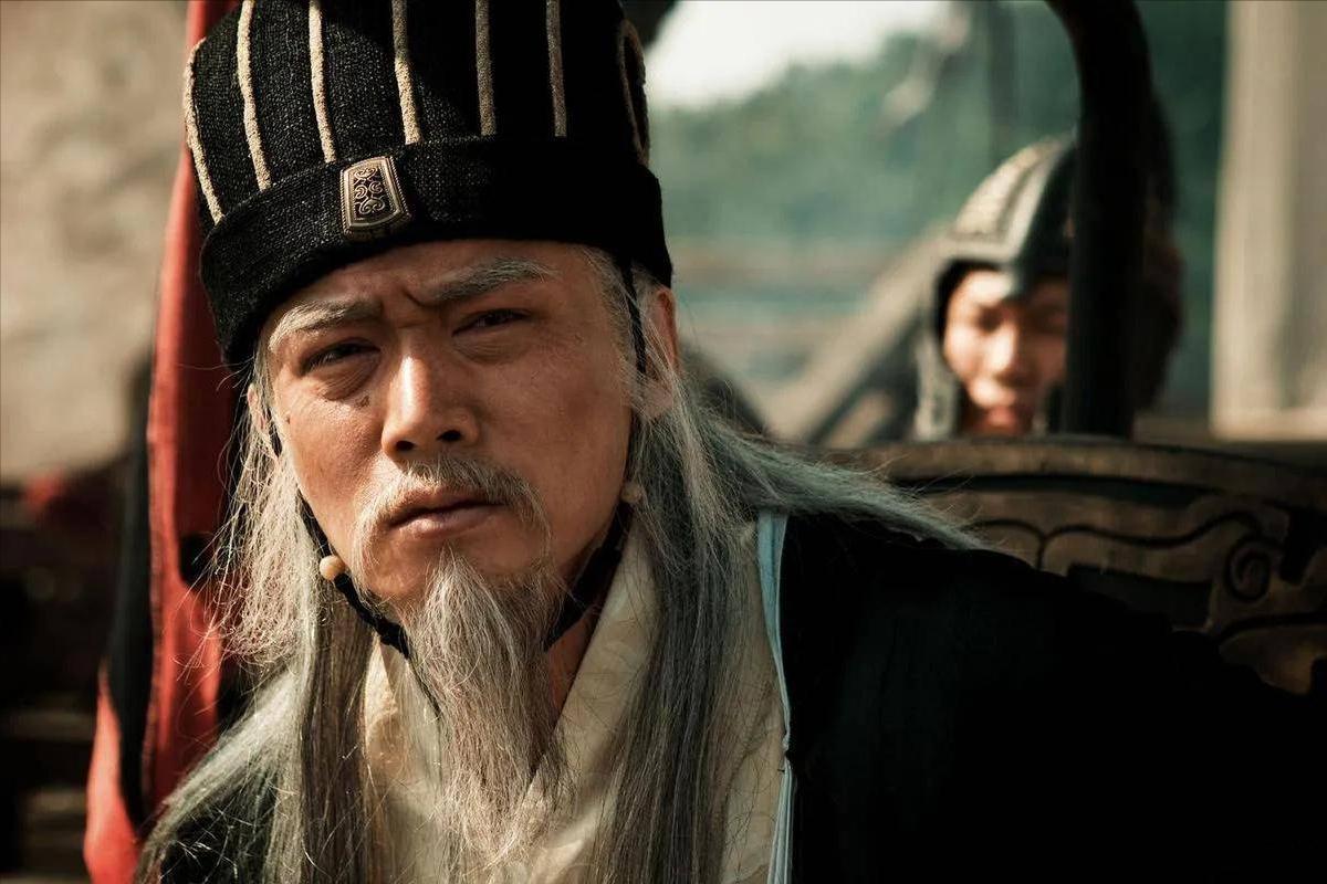 诸葛亮：被神化千年，正史里竟是个"实干卷王"！我们从小听到大的诸葛亮，什么借