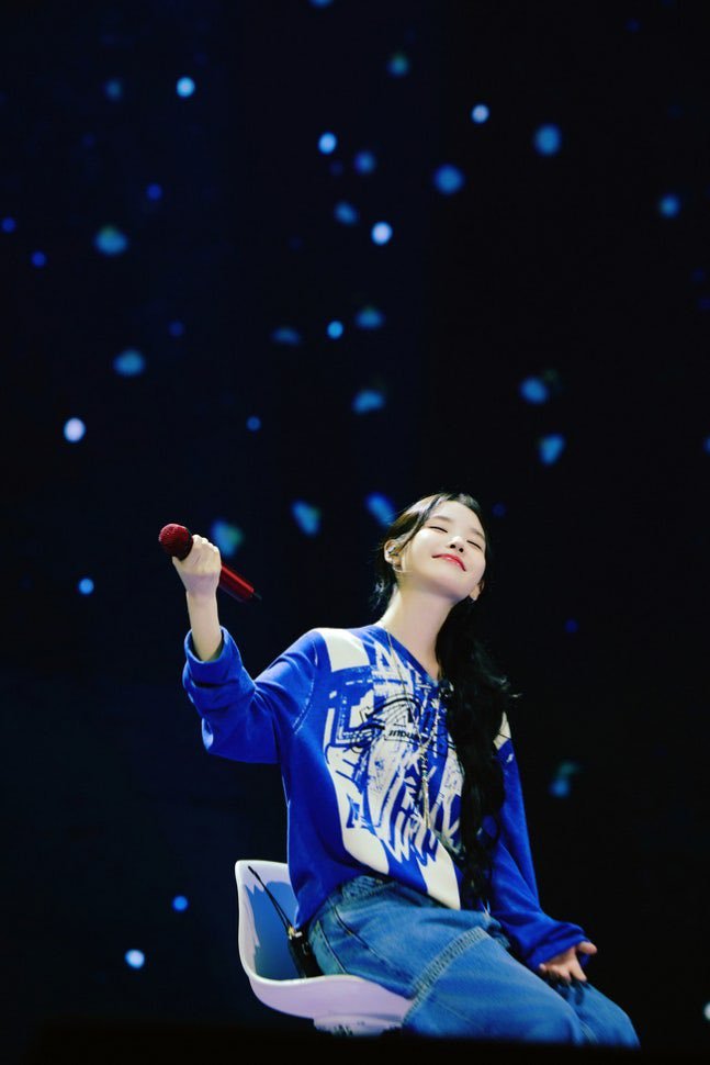 IU🥰IU出道17周年粉丝见面会250915IU官方更新Bye