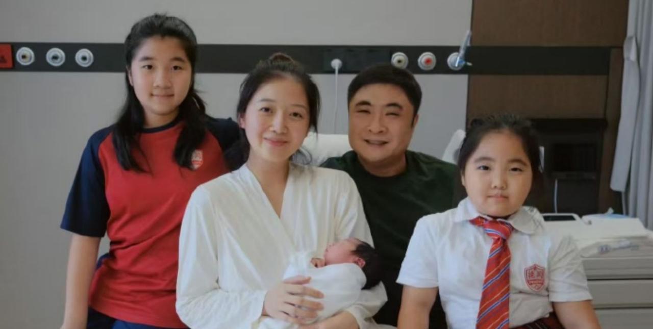 41岁知名演员官宣得子，实现“儿女双全”，人生圆满！知名喜剧演员乔杉的妻子莫丹