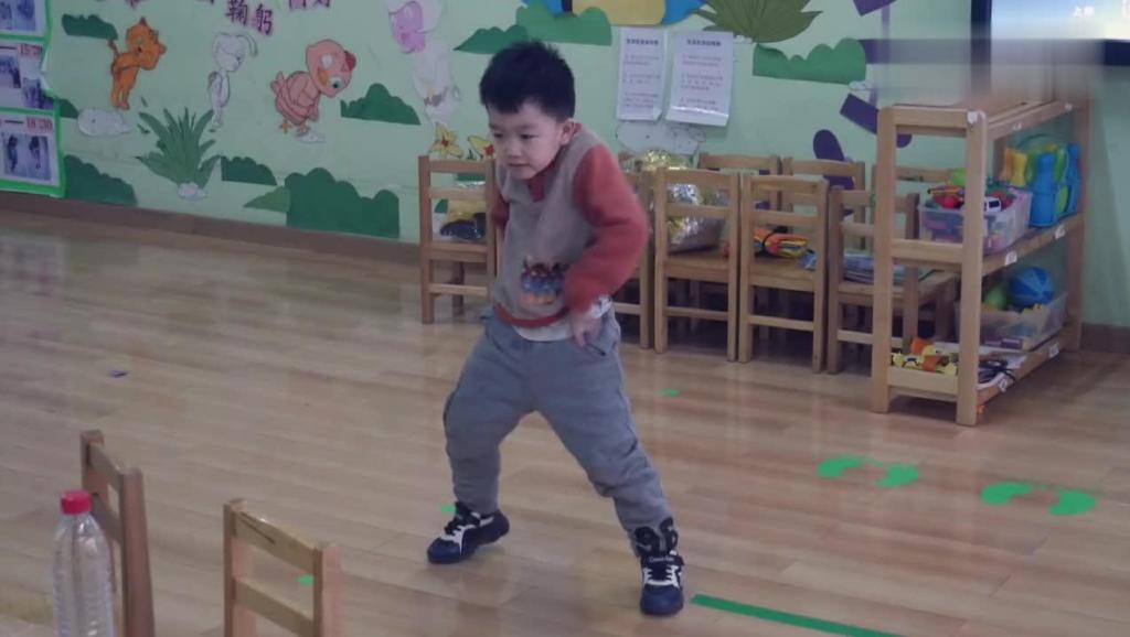 健康歌幼儿舞蹈视频 4475239166226678562.jpg?id=0