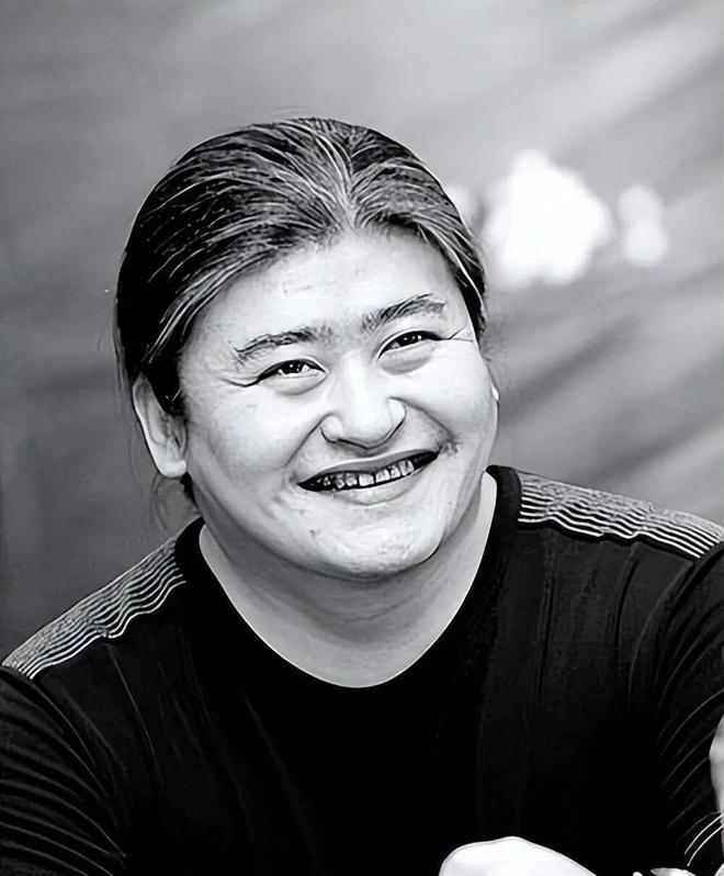 所有人都知道刘欢病逝前，特意嘱咐妻子还了对外的几笔不是那么重要的款项，可是没人知