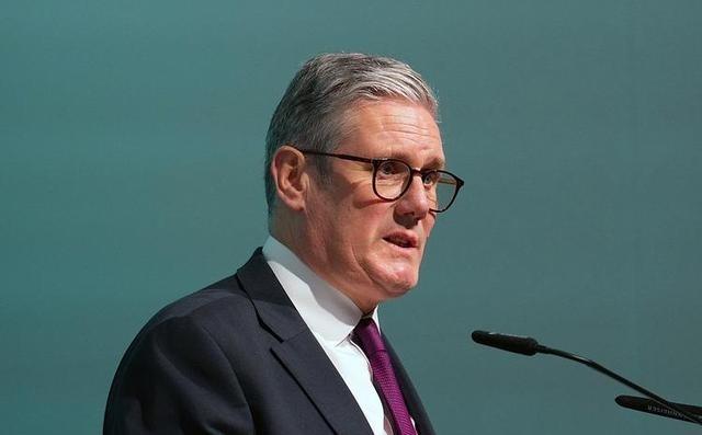 中方直接掀桌！英国首相访华泡汤了！英国首相的访华计划，大概要泡汤了。斯塔默说一月