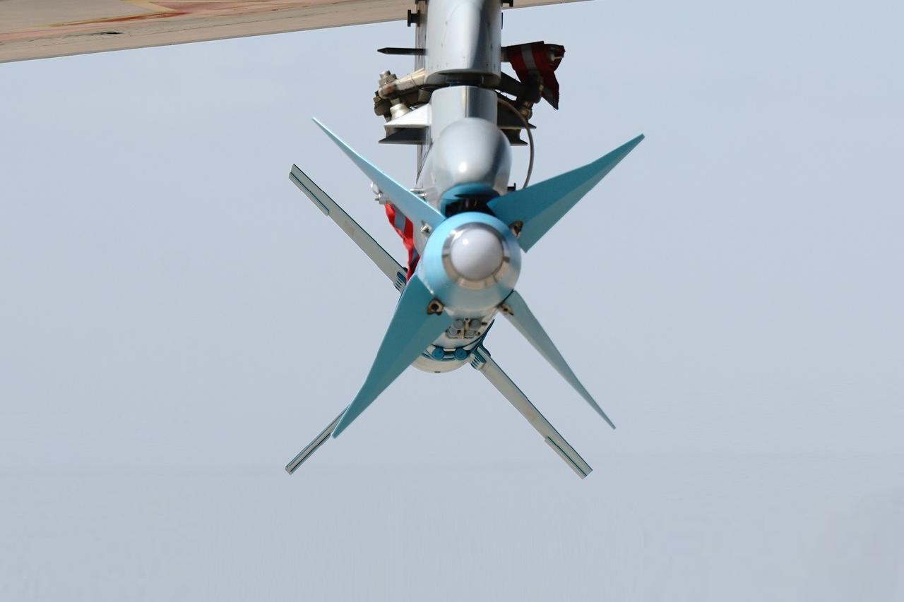 霹雳五号近程空空导弹，虽然我们的第三代、第四代近程空空导弹已经批量服役，但是空军