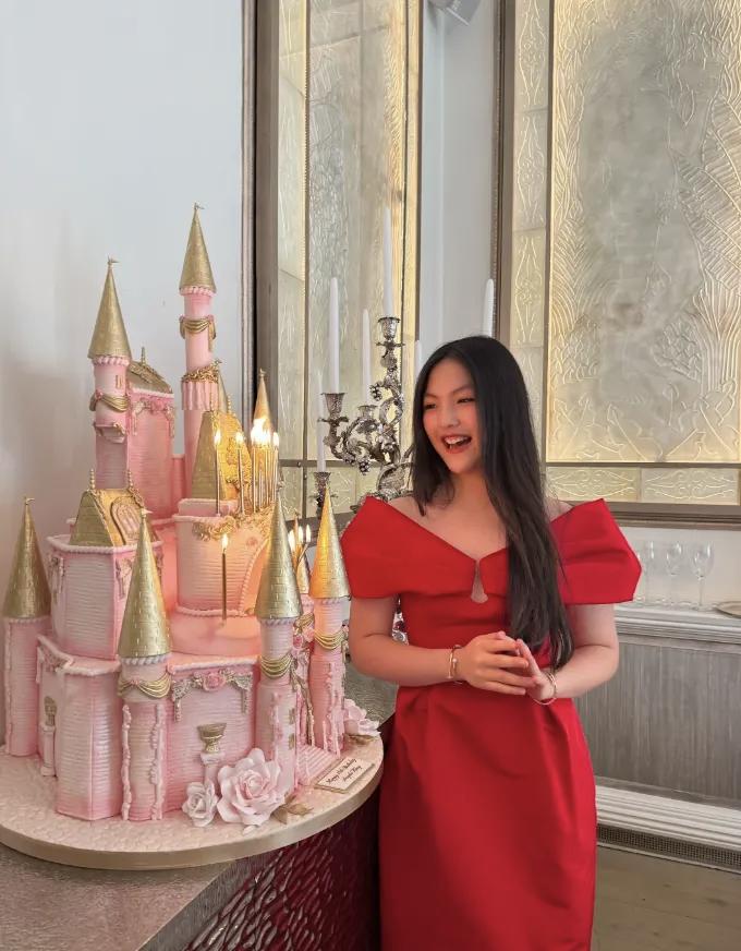 要问下辈子投胎的第一志愿是谁，必须是王诗龄。王诗龄16岁的生日派对，简直豪气