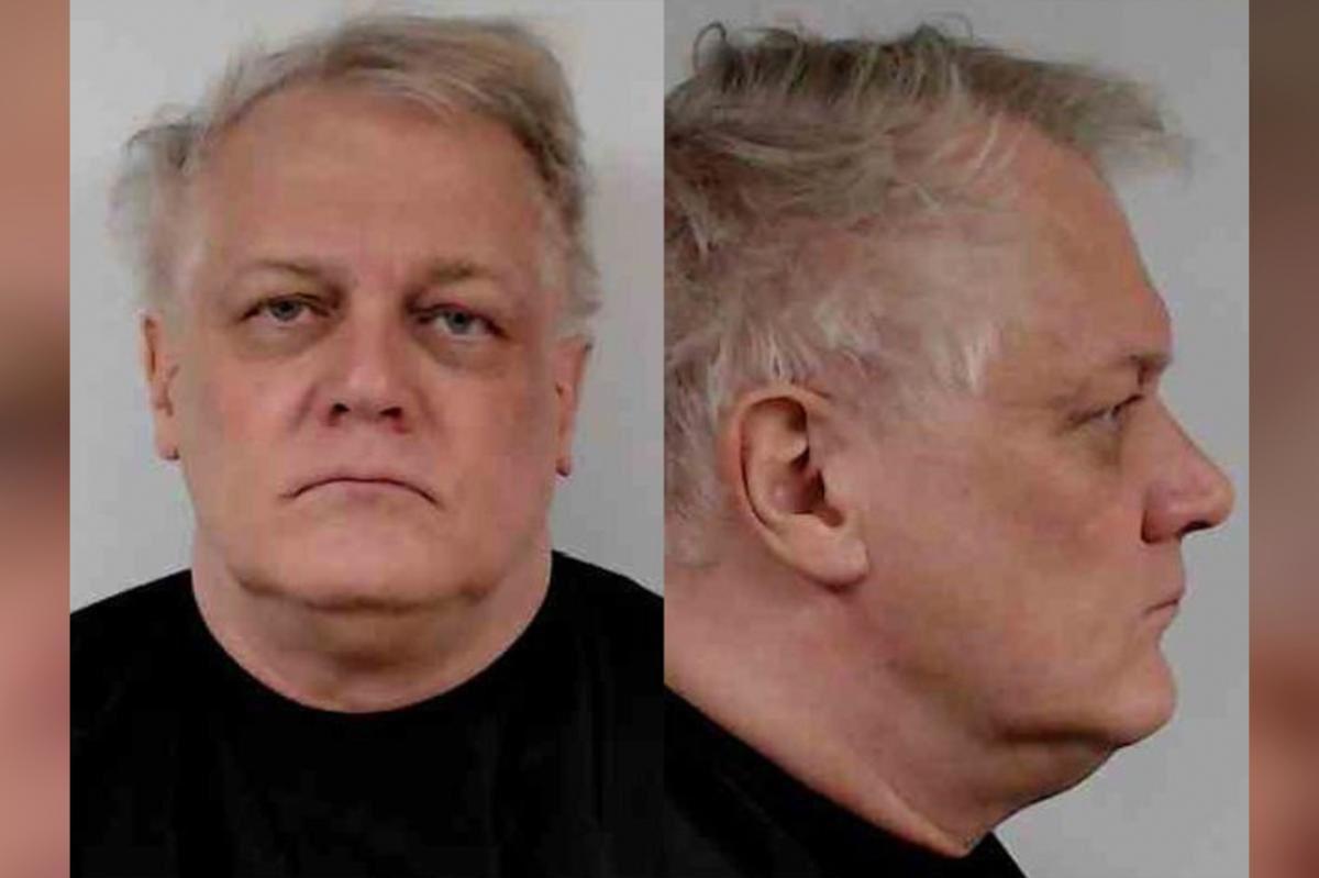 谁能想到，美国把自己前空军少校给抓了。这人叫布朗，在空军干了二十多年，退役后