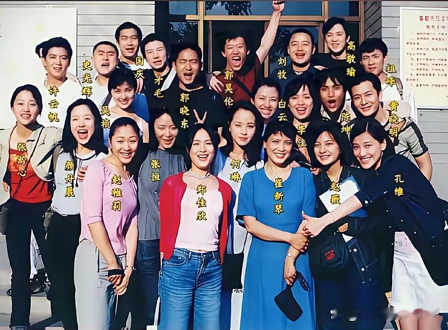 终于知道，黄晓明为什么一出道就是主角了​​​
