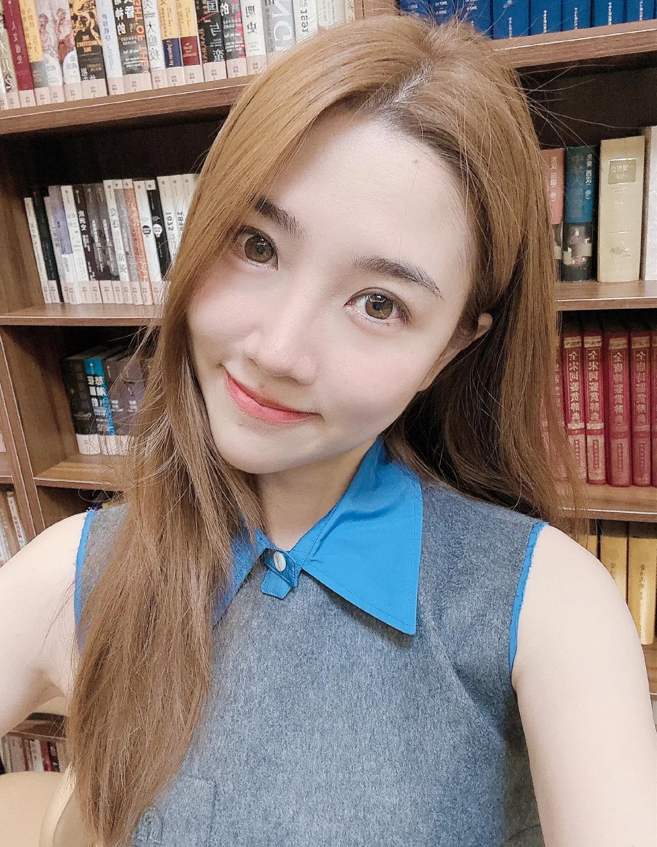 @张纯烨，今天收到了爸妈的红包🧧，真开心[呲牙笑]每年六·一，都发给我，真幸福[