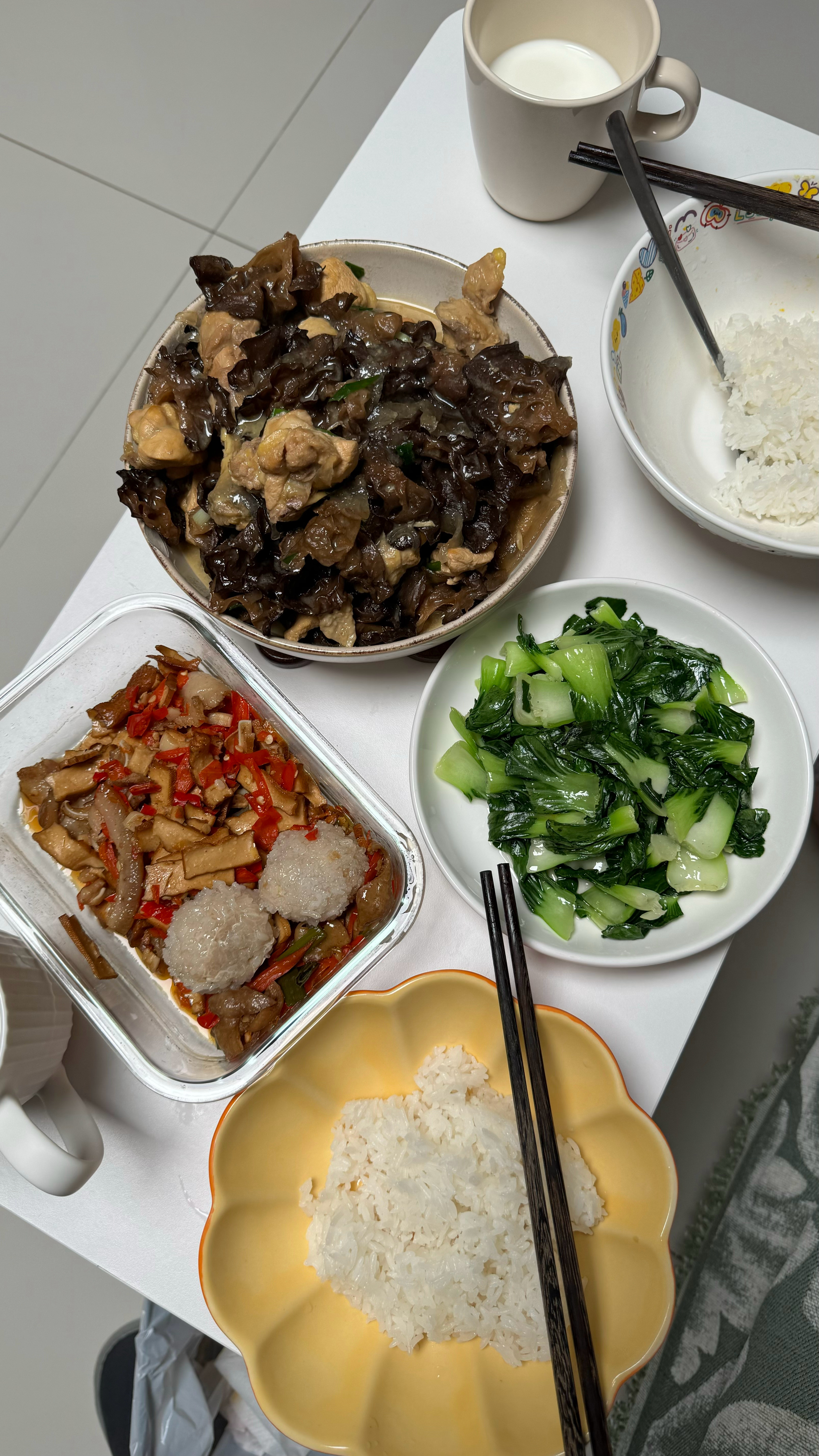 最近在学东北菜🐰​​​