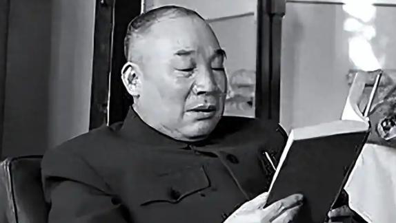 1957年，马寅初向毛主席力荐“计划生育”，没想到毛主席却当场否决。更令人深思的