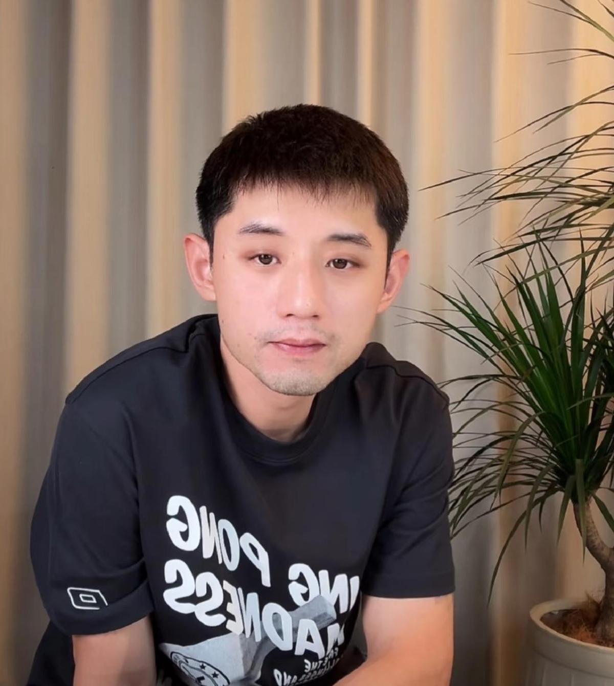 2017年夏天，张继科被通知换教练，没商量，没预热，就四个字：“服从安排。”