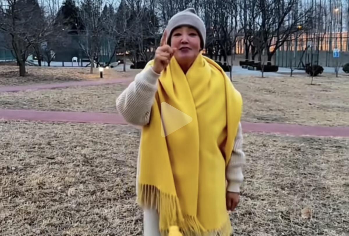 大S应该万万想不到她离开这个世界后、对她孩子最好的不是她娘家人。不是光头、不