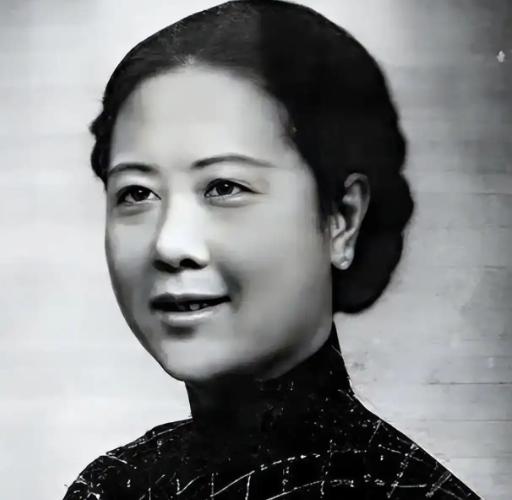 1954年冬天，张作霖的大女儿冻死在北京街头，没人搭理，那时候远在美国的于凤至正