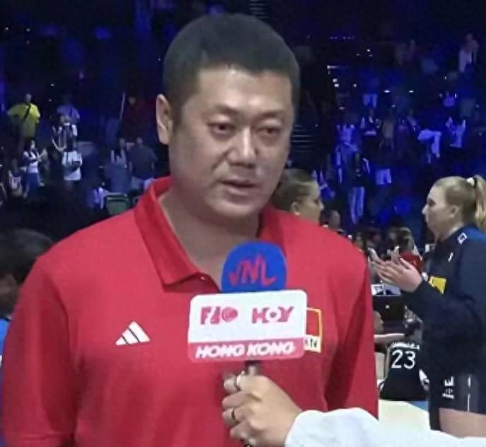 说真的，龚翔宇真的不容易！一个人扛了接应位置十多年，年轻那会儿跑跳贼猛，得分经常