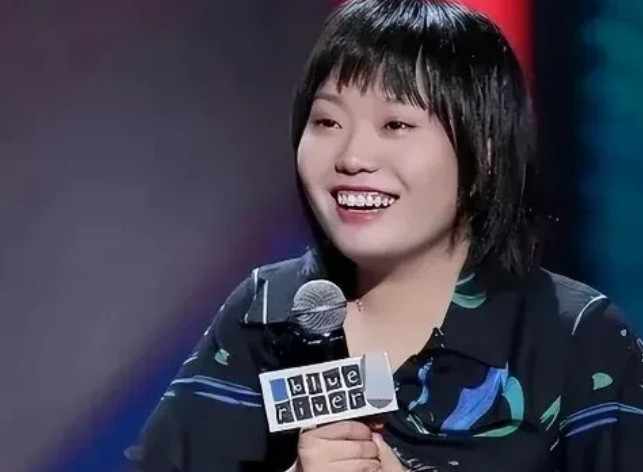 李雪琴说：“结婚是一件非常非常重要的事情，你要跟这个人朝夕相处，你要分这个人一半