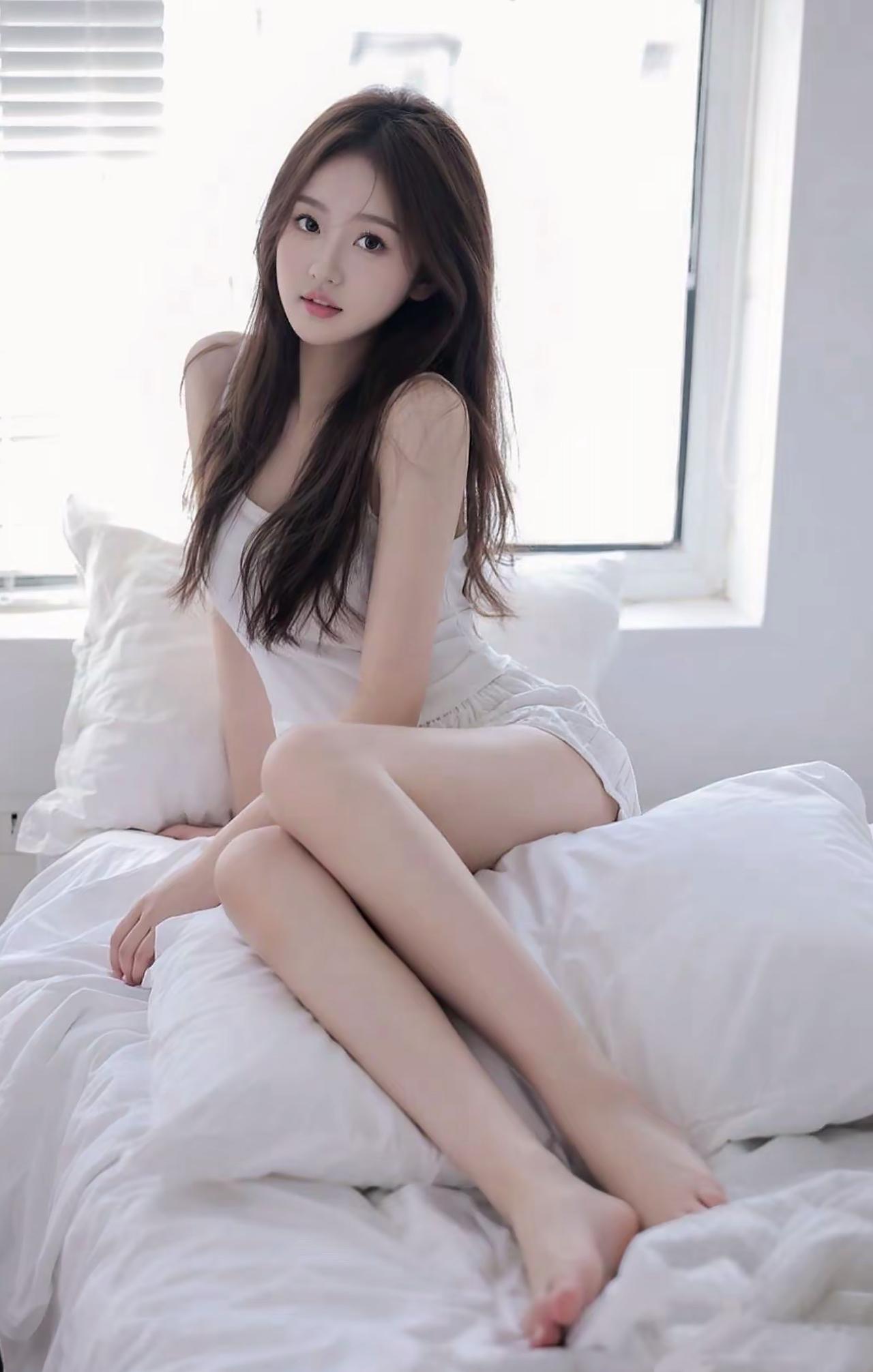 早安，今天是11月4日，星期二，一辈子很短，愿你不卑微，不讨好，不委屈，不将就，