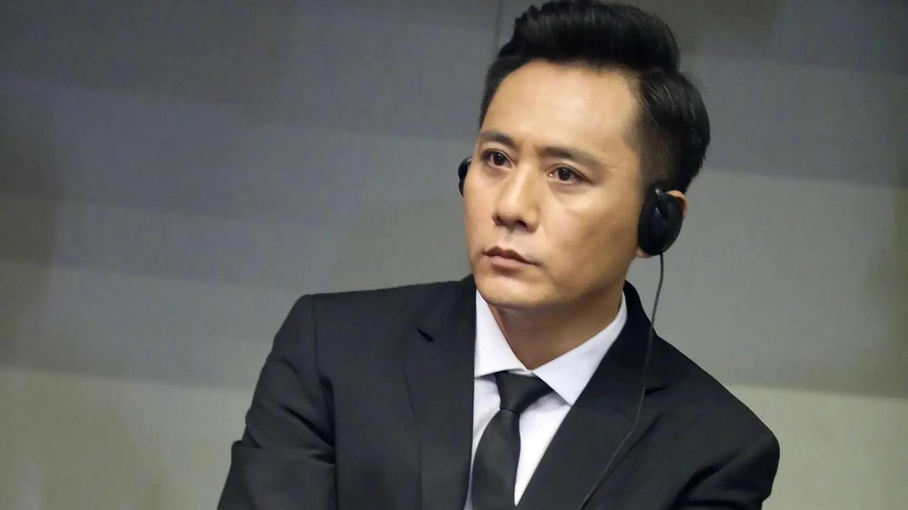 刘烨“秒删党”的微博狂想曲：从文艺男神到抽象顶流的互联网生存法则“刚发完就删，