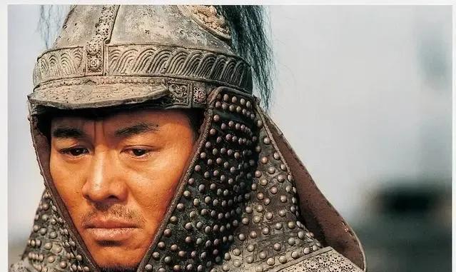 《投名状》中，庞青云面见太后这段很有意思，太后一上来就叫太监传口谕说：“太后说，