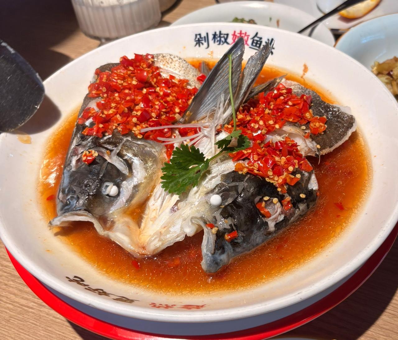 其实有一个看得比较准的事情，你看一个家庭里面旺不旺，看夫妻俩的关系和不和谐。