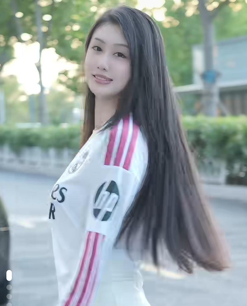 什么叫灵魂伴侣爱你，不为难你。懂你，不伤害你。付出，不向你索取。你累，他