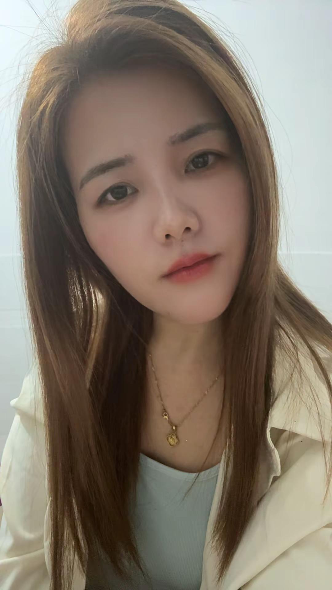 我们会老诶，除了生死，我们只要开心的活着就好