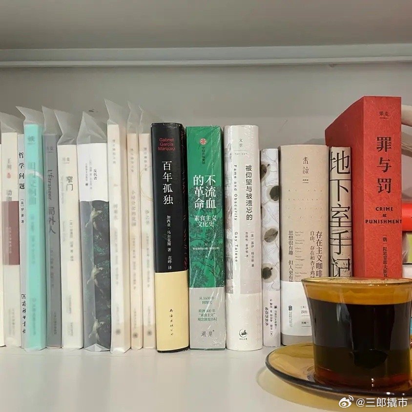 优秀的交易者必须是悄无声息的成长在交易这条路上，前赴后继，熙熙攘攘有人天生具备天