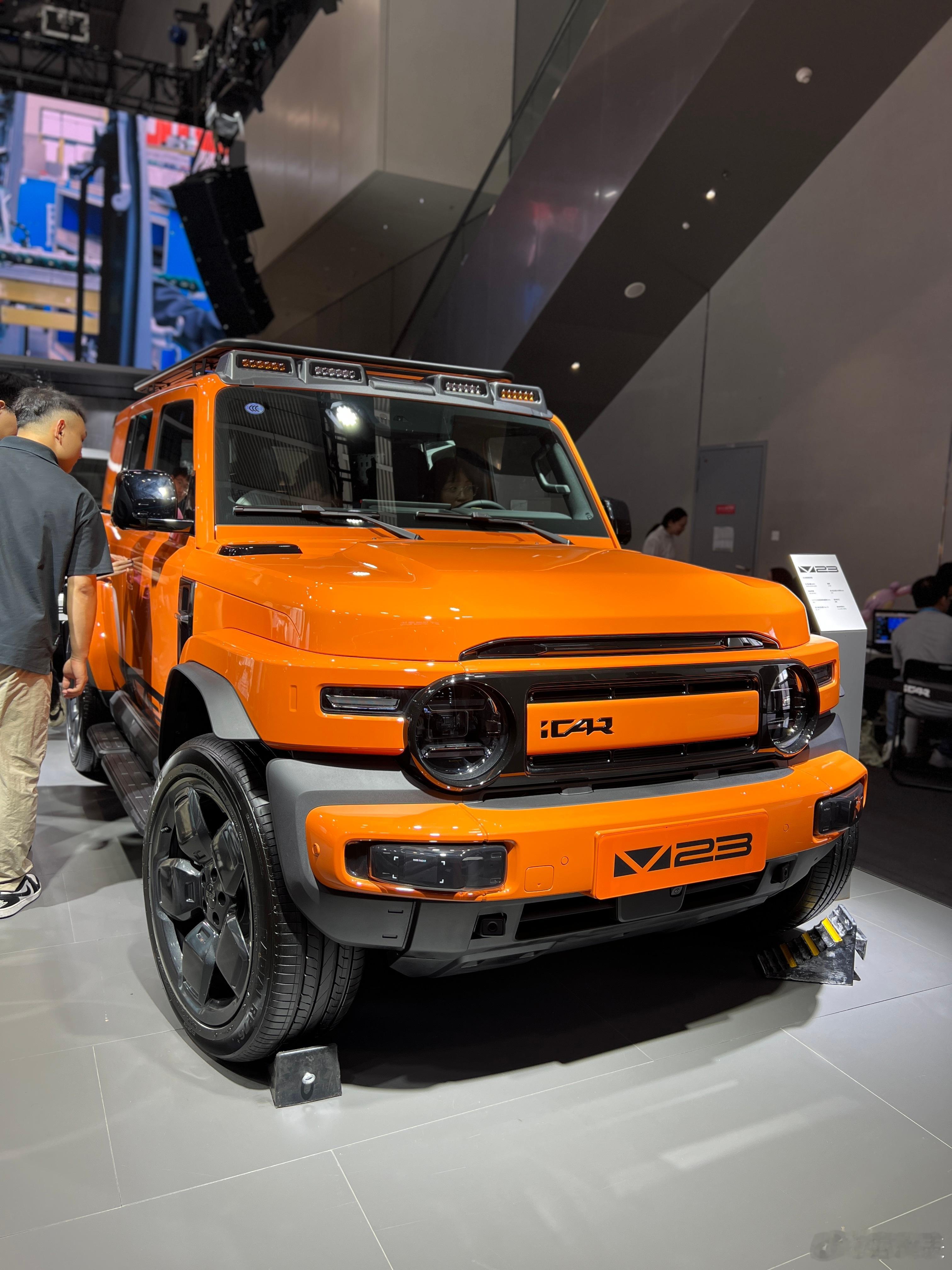 iCARV23亮相2025粤港澳大湾区车展，15万级纯电SUV有多硬核？iCAR