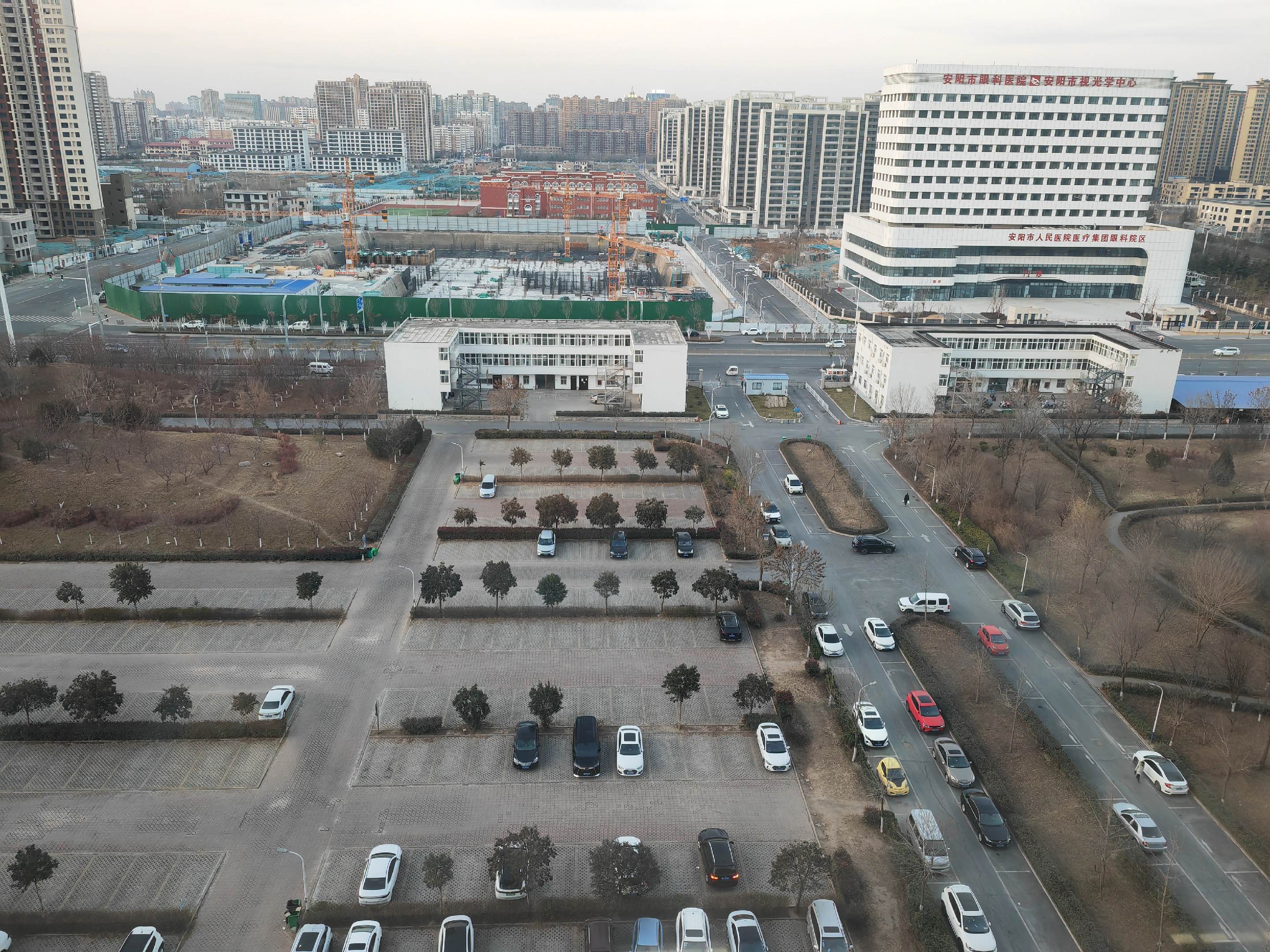 除夕的班值得有点寂寞😂😂😂