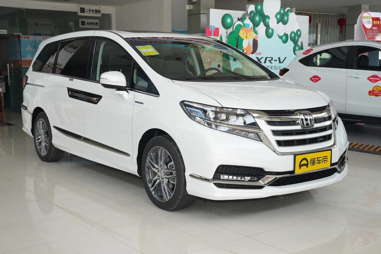 作为MPV市场的热门车型，本田艾力绅凭借空间实用性和可靠性，在二手车市场保持着高