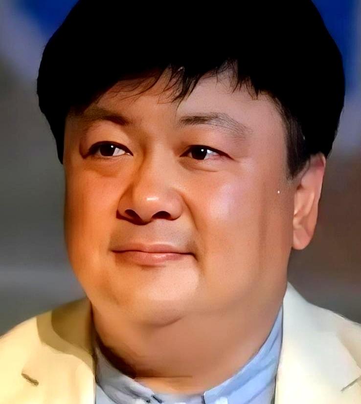 1991年，演员洪剑涛借给保姆10万块钱买房。十几年后，保姆带着全款上门还钱，洪