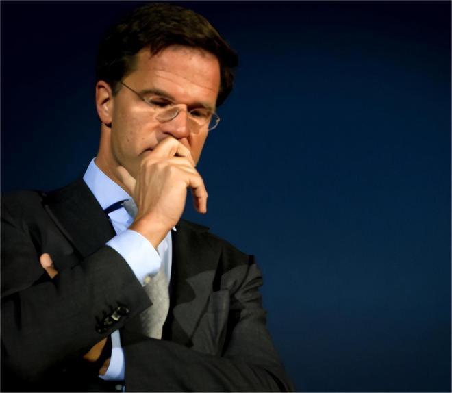 荷兰首相被现实狠狠地打醒了！他原本沉浸在“友好‬访问”的氛‬围中，然而，现实