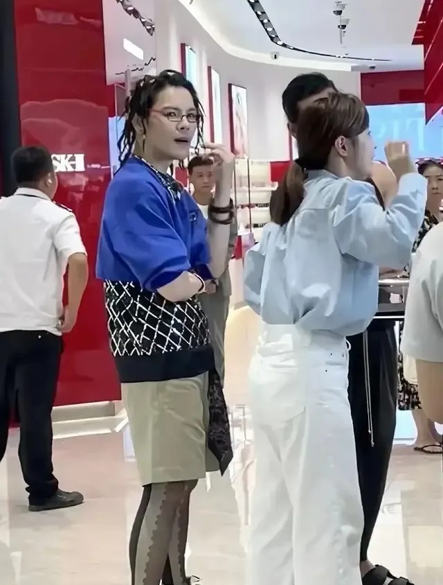 向佐凭一己之力，揭开了豪门最后一块遮羞布，这是否意味着向太喜欢的儿媳妇，
