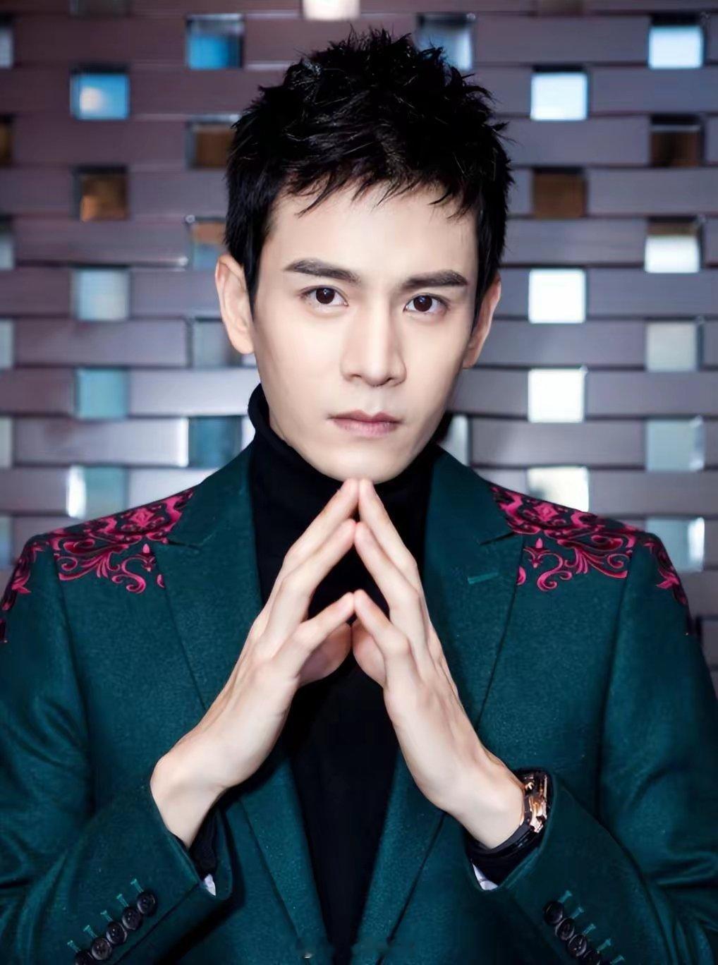 经超为什么没有成为内娱顶流？原因很简单，不是他颜值不够，也不是他没有演技，而是他