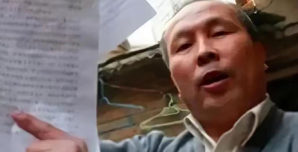 最让张长福没想到的，可能不是最后被强拆，而是当年开发商根本没跟他硬耗，直接把路绕