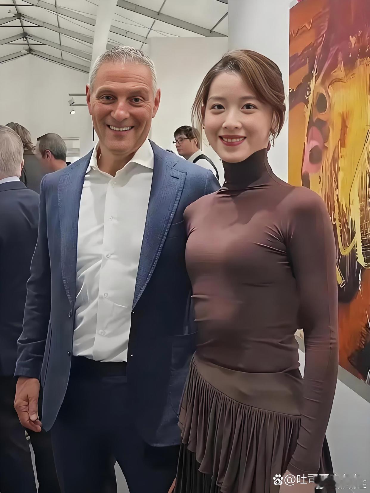 章泽天的面相也变了。​​​