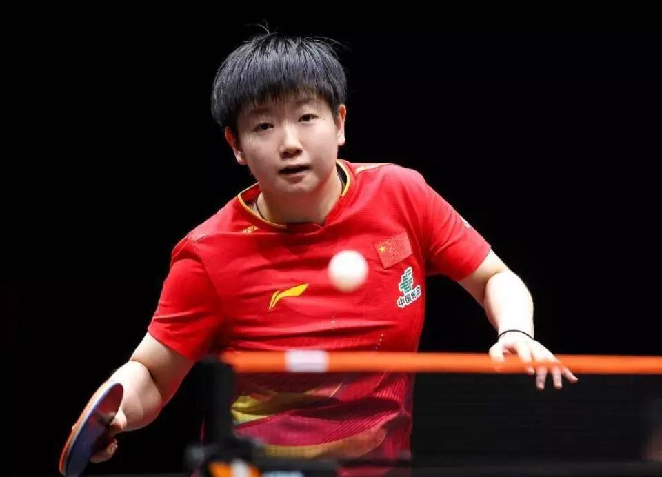 WTT2025香港总决赛，孙颖莎一日三赛，含恨退赛！这次香港总决赛中，中国队