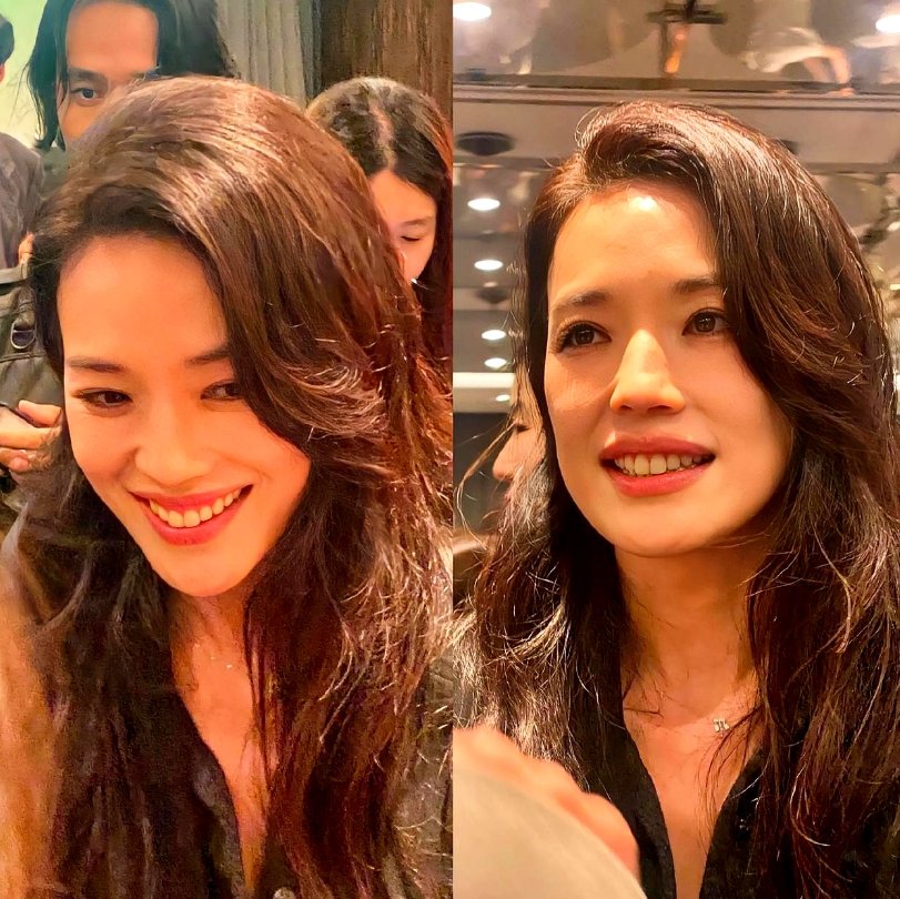 我表姐旅游时偶遇舒淇。回来后她一句话直接把我惊呆。她说舒淇本人和网上差距