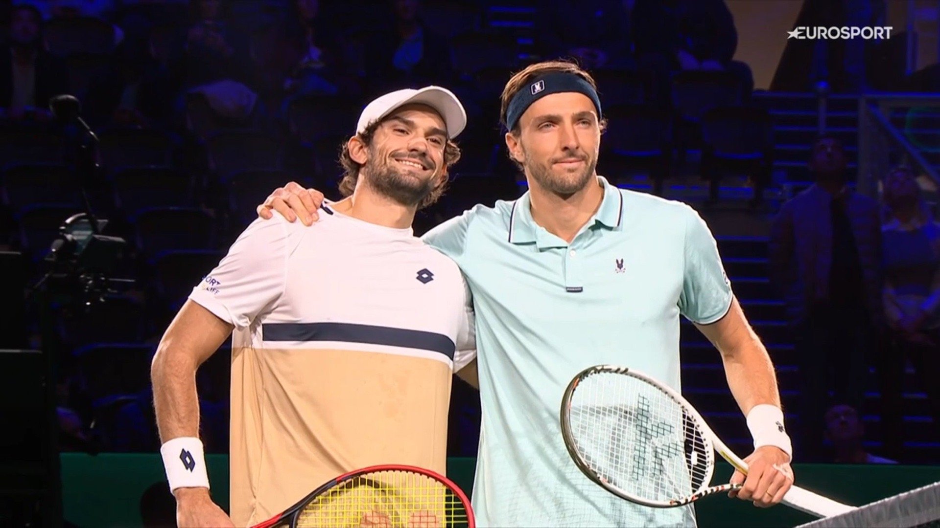 网坛奇奇怪怪的记录➕1瓦舍罗和林德克内希这对表兄弟,继上海大师赛决赛后在巴黎大师